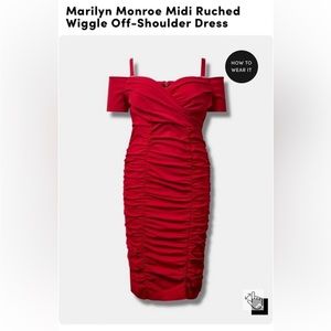 NWT MARILYN MONROE RED MIDI DRESS TORRID - 30